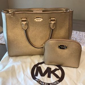 Michael Kors Kellen Medium Tote Bag & makeup case